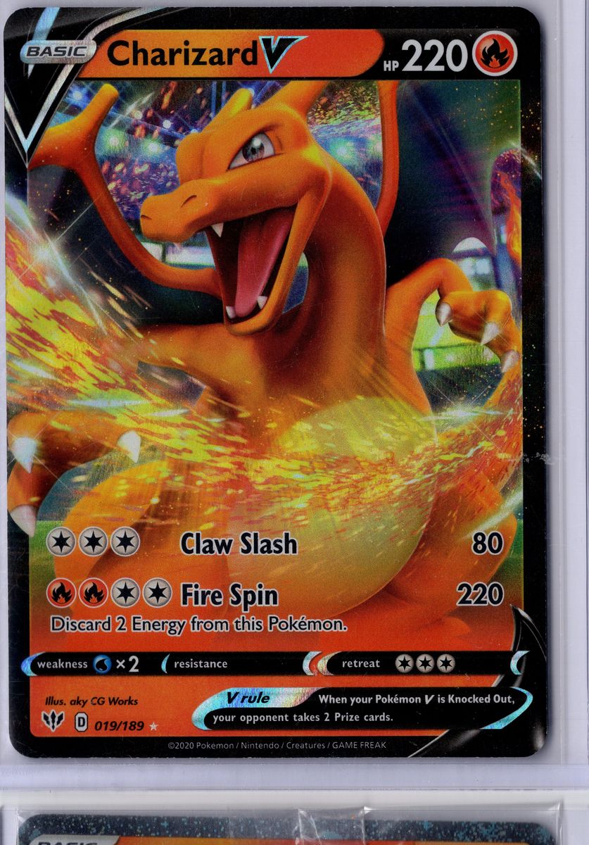 Charizard V - 019/189 - Pokemon Darkness Ablaze - LP